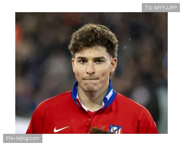 国家队关键战：阿尔瓦雷斯在大赛中的作用