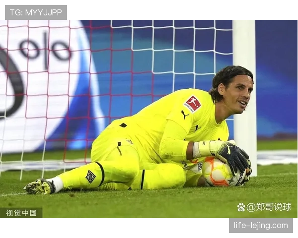 拜仁中场拦截失效，防线脱节问题逐步反映至比赛走势